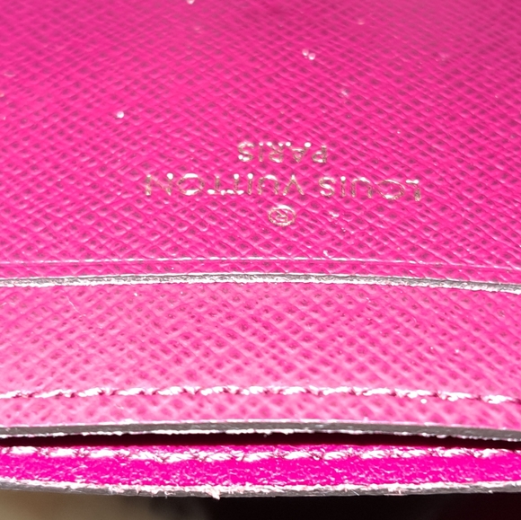 LV Wallet - Picture 11 of 16